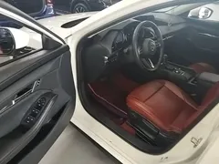 2023 Mazda 3 2.0L AT, белый — фото 16
