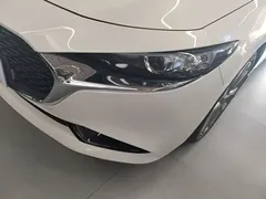 2023 Mazda 3 2.0L AT, белый — фото 24