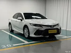 2022 Toyota Camry 2.0GVP Advanced — фото 3