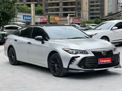 2019 Toyota Avalon 2.0L Luxury National VI — фото 3