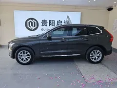 2020 Volvo XC60 4WD Zhiyi Luxury — фото 2
