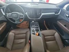 2020 Volvo XC60 4WD Zhiyi Luxury — фото 10