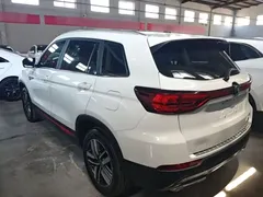 2023 Changan CS75 1.5T DCT Luxury, белый — фото 5