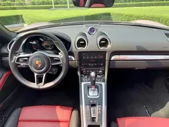 2022 Porsche 718 Boxster T 2.0T — фото 7