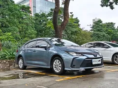 2022 Toyota Corolla 1.8L Hybrid E-CVT, синий — фото 3