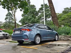 2022 Toyota Corolla 1.8L Hybrid E-CVT, синий — фото 6