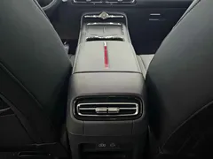 2026 Hongqi HS5 2.0T 4WD Pro, зелёный — фото 9