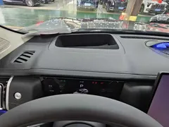 2026 Hongqi HS5 2.0T 4WD Pro, зелёный — фото 16