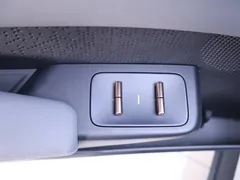 2025 Zeekr X 4 seats RWD Magic Cube, белый — фото 17