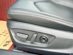 2023 Toyota Camry 2.0G Luxury — фото 14