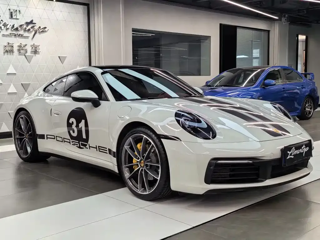 2023 Porsche 911 Carrera 3.0T