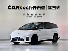 2025 Li Auto i8 Standard, белый — фото 1