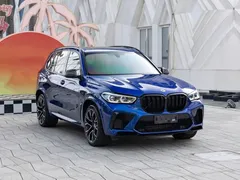 2022 BMW X5 M, синий — фото 3