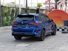 2022 BMW X5 M, синий — фото 4
