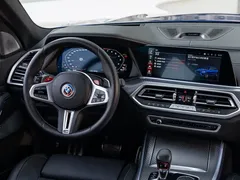 2022 BMW X5 M, синий — фото 11