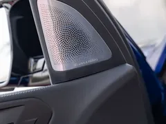 2022 BMW X5 M, синий — фото 17