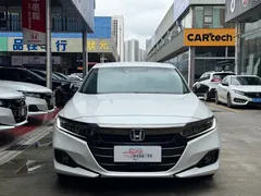 2022 Honda Accord 260TURBO Premium, белый — фото 2