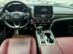 2022 Honda Accord 260TURBO Premium, белый — фото 7
