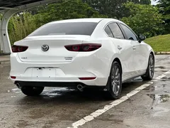 2021 Mazda 3 2.0L AT Quality, белый — фото 11