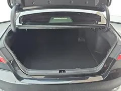 2021 Toyota Camry 2.5G Luxury — фото 4