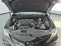 2021 Toyota Camry 2.5G Luxury — фото 10
