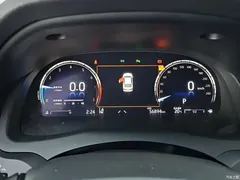 2021 Toyota Camry 2.5G Luxury — фото 14