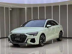 2023 Audi A3L Limousine 35 TFSI, зелёный — фото 1