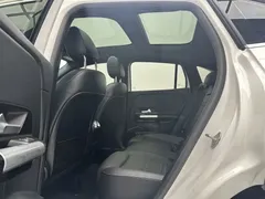 2022 Mercedes-Benz GLA 180, белый — фото 6