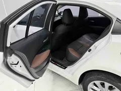 2021 Toyota Corolla 1.2T S-CVT Elite Plus, белый — фото 16