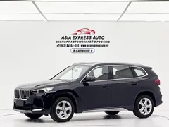 2023 BMW X1, чёрный — фото 1