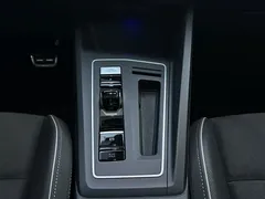 2023 Volkswagen Golf 280TSI DSG R-Line — фото 16