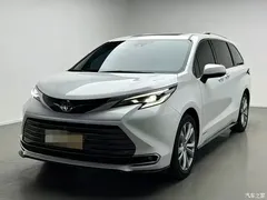 2023 Toyota Sienna 2.5L Hybrid Premium — фото 6