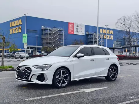2023 Audi A3 Sportback 35 TFSI Fashion Sport