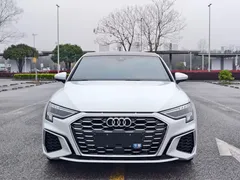 2023 Audi A3 Sportback 35 TFSI Fashion Sport, белый — фото 2