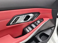 2024 BMW 3 Series 320Li M Sport Package, белый — фото 12