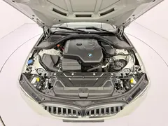 2023 BMW 3 Series 320Li M Sport Package, белый — фото 8