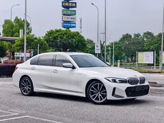 2023 BMW 3 Series 320Li M Sport Package, белый — фото 3