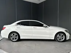 2021 Mercedes-Benz C-Class C 200 L Fashion Sport — фото 4