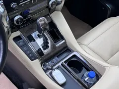 2021 Toyota Vellfire Hybrid 2.5L HV Premium, чёрный — фото 8