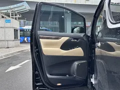 2021 Toyota Vellfire Hybrid 2.5L HV Premium, чёрный — фото 12
