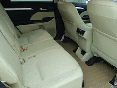 2021 Toyota Highlander 2.0T 2WD Elite 5-seater — фото 12