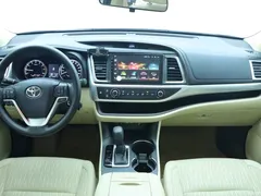 2021 Toyota Highlander 2.0T 2WD Elite 5-seater — фото 14