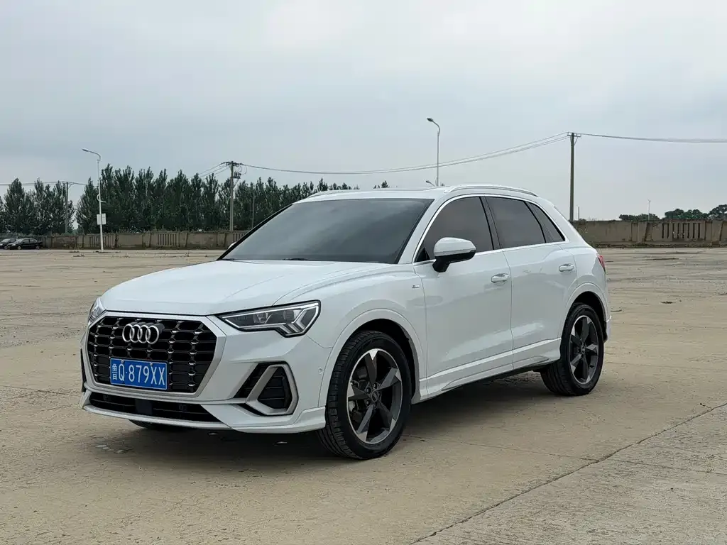 2022 Audi Q3 35 TFSI