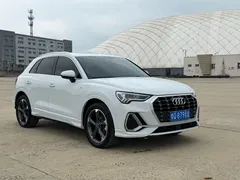 2022 Audi Q3 35 TFSI, белый — фото 3