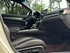 2022 Honda Inspire 260TURBO, белый — фото 17