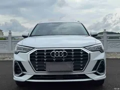 2021 Audi Q3 35 TFSI Fashionable and Elegant — фото 2