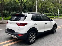 2021 Kia Yipao 1.4L CVT Sunroof, белый — фото 9