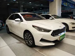 2021 Kia Cerato 1.5L CVT Fashion, белый — фото 4