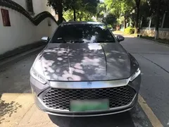 2024 BYD Qin PLUS Honor DM-i PHEV 55km Leading — фото 3