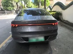 2024 BYD Qin PLUS Honor DM-i PHEV 55km Leading — фото 4